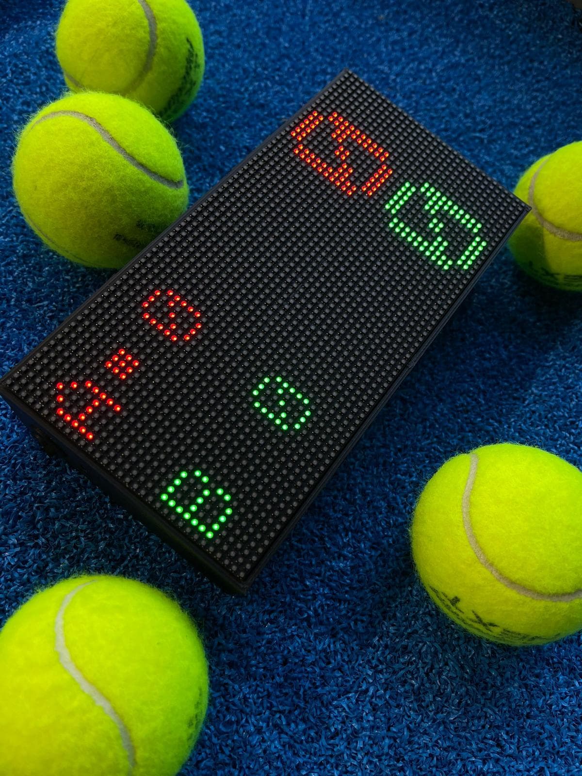 Score 40 / Ad affiché en direct sur la matrice LED